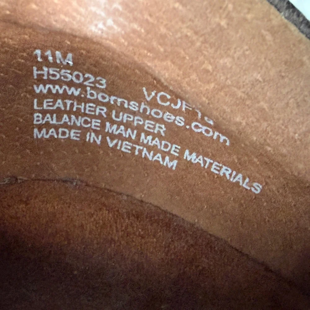 Born Men's Brown Leather Chelsea Ankle Boots Slip On Size 11M Comfort H55023